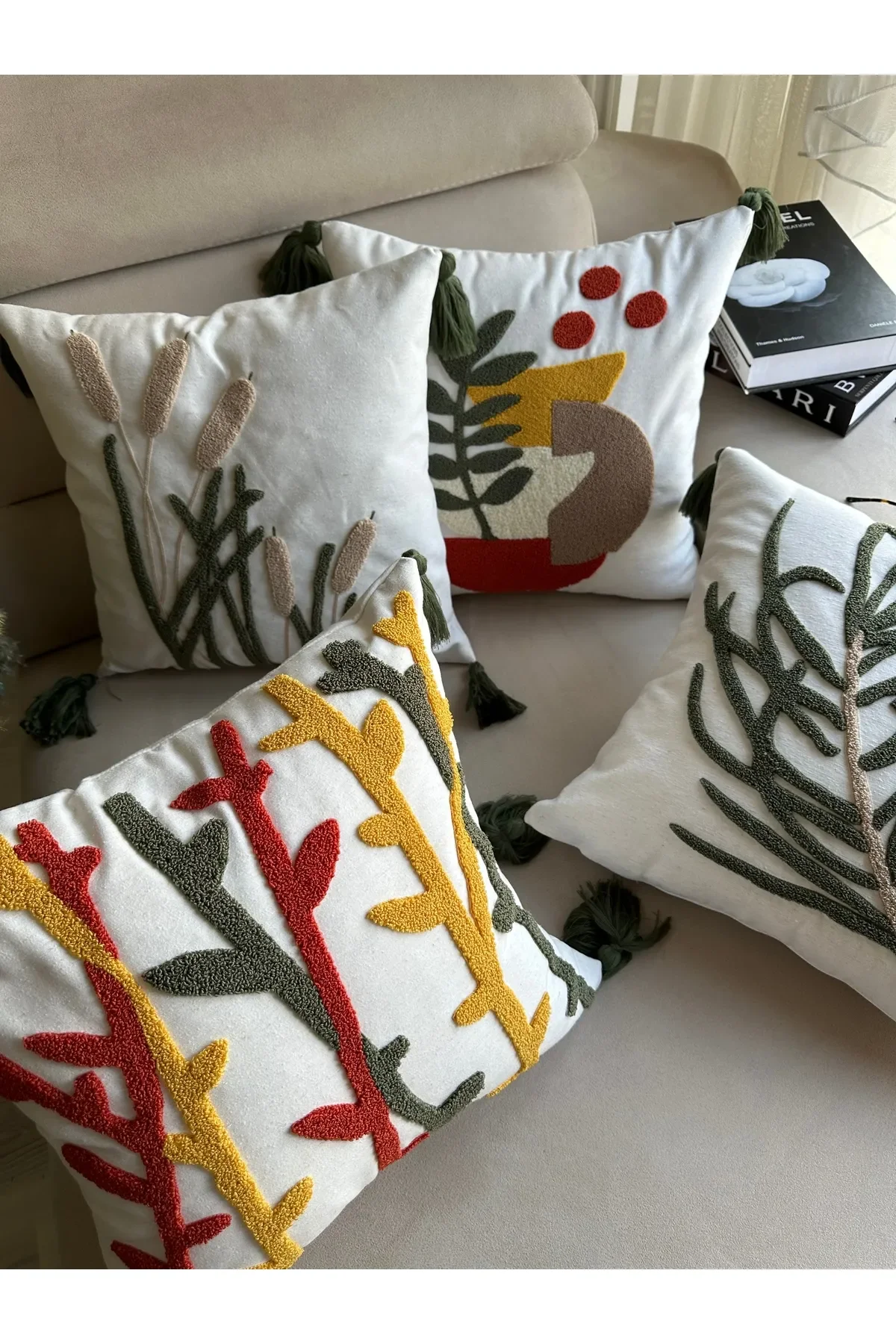 NİVEMESHOME DEKORATİF ÇİÇEK NAKIŞLI KIRLENT KILIFI 45X45
