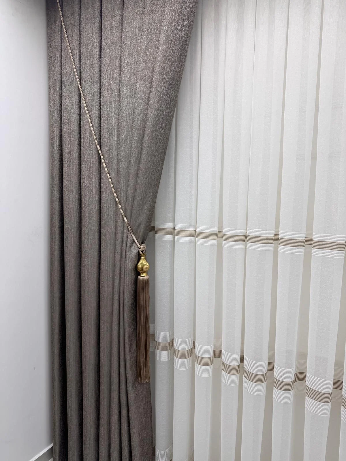 NİVEMESHOME ELİS TOPRAK FON PERDE  1/3 SIK PİLELİ PERDE APM