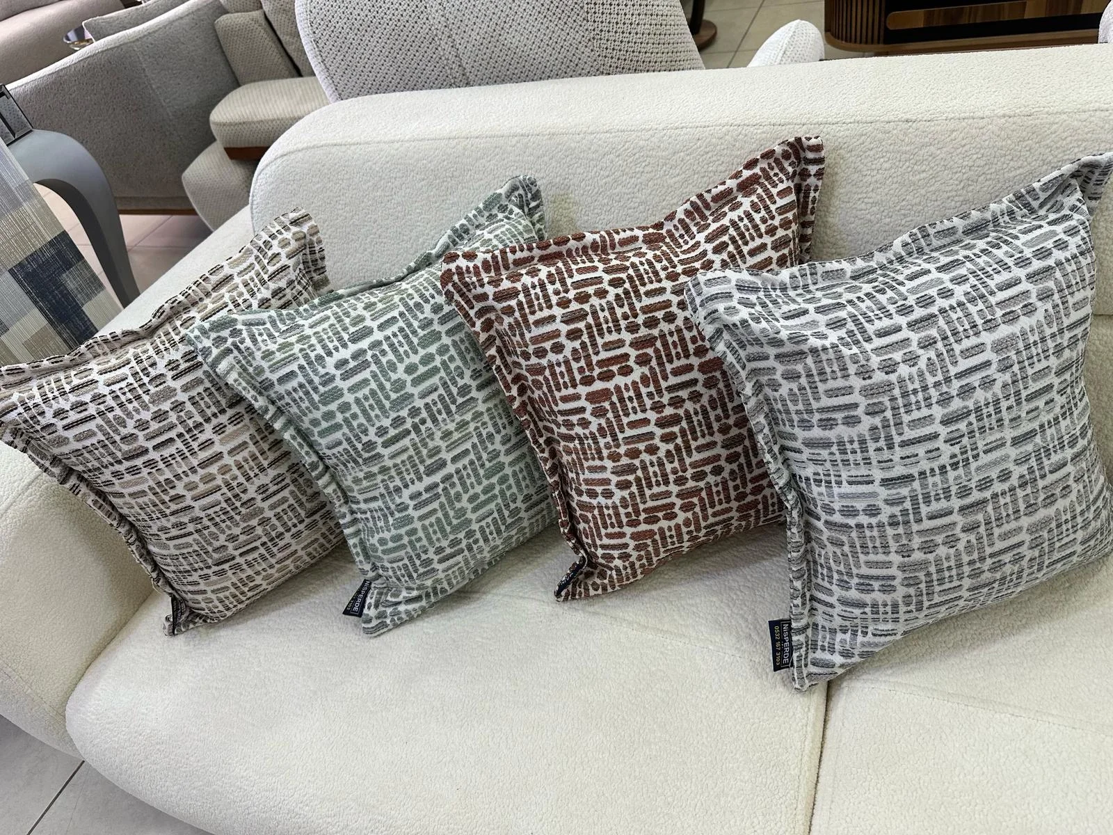 NİVEMESHOME FODERA PER CUSCINO IMBOTTITO IN FIBRA 45X45 LISÀ 02 VERDE