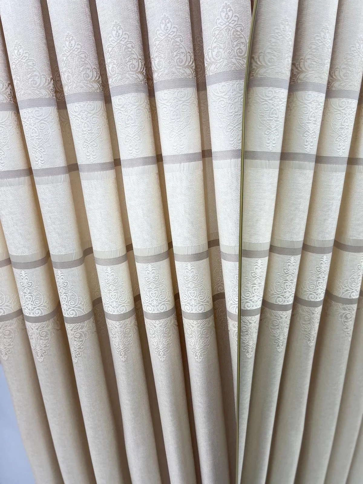 NİVEMESHOME FT672069 V-115 FUNDA KREM 1/3 SIK PİLELİ FON PERDE APM