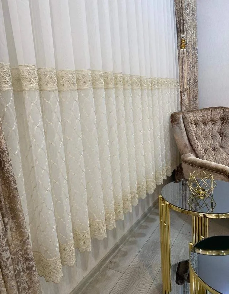NİVEMESHOME GOLD LAGUNA ETEK NAKIŞLI 1/3 SIK PİLE TÜL PERDE APM