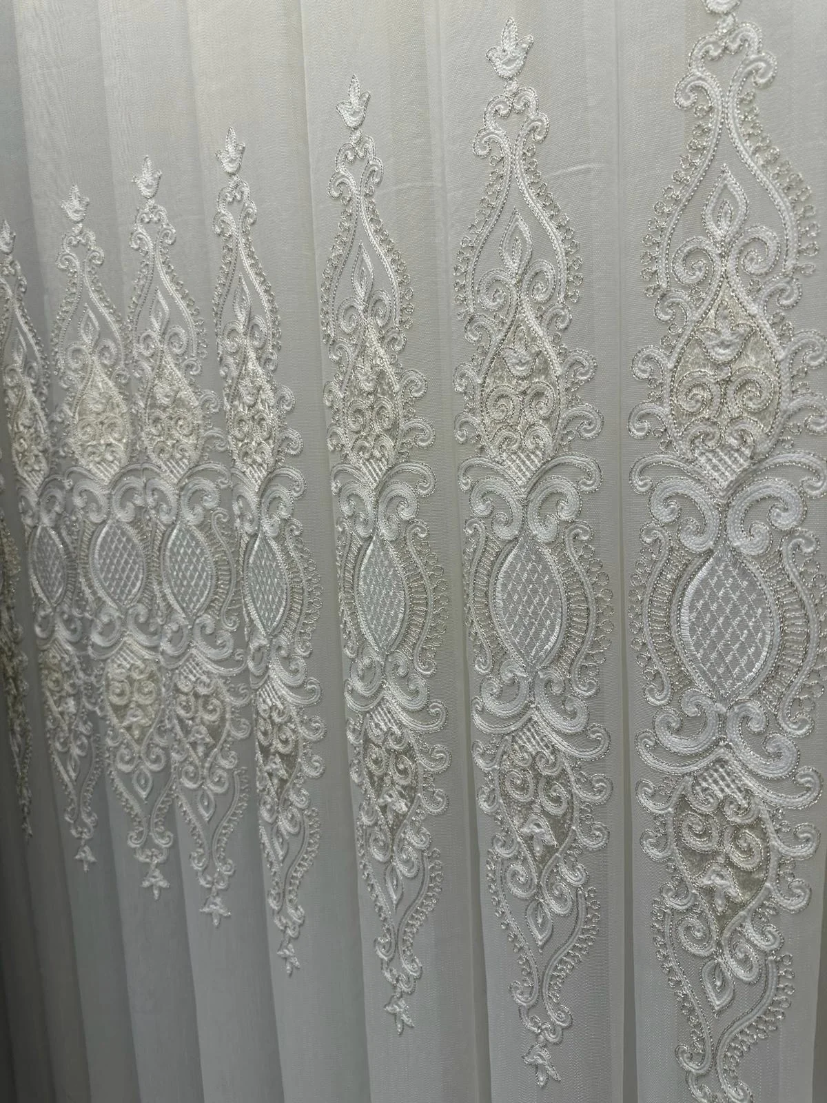 NİVEMESHOME HARBİYE GOLD DETAYLI 1/3 SIK PİLELİ TÜL PERDE APM