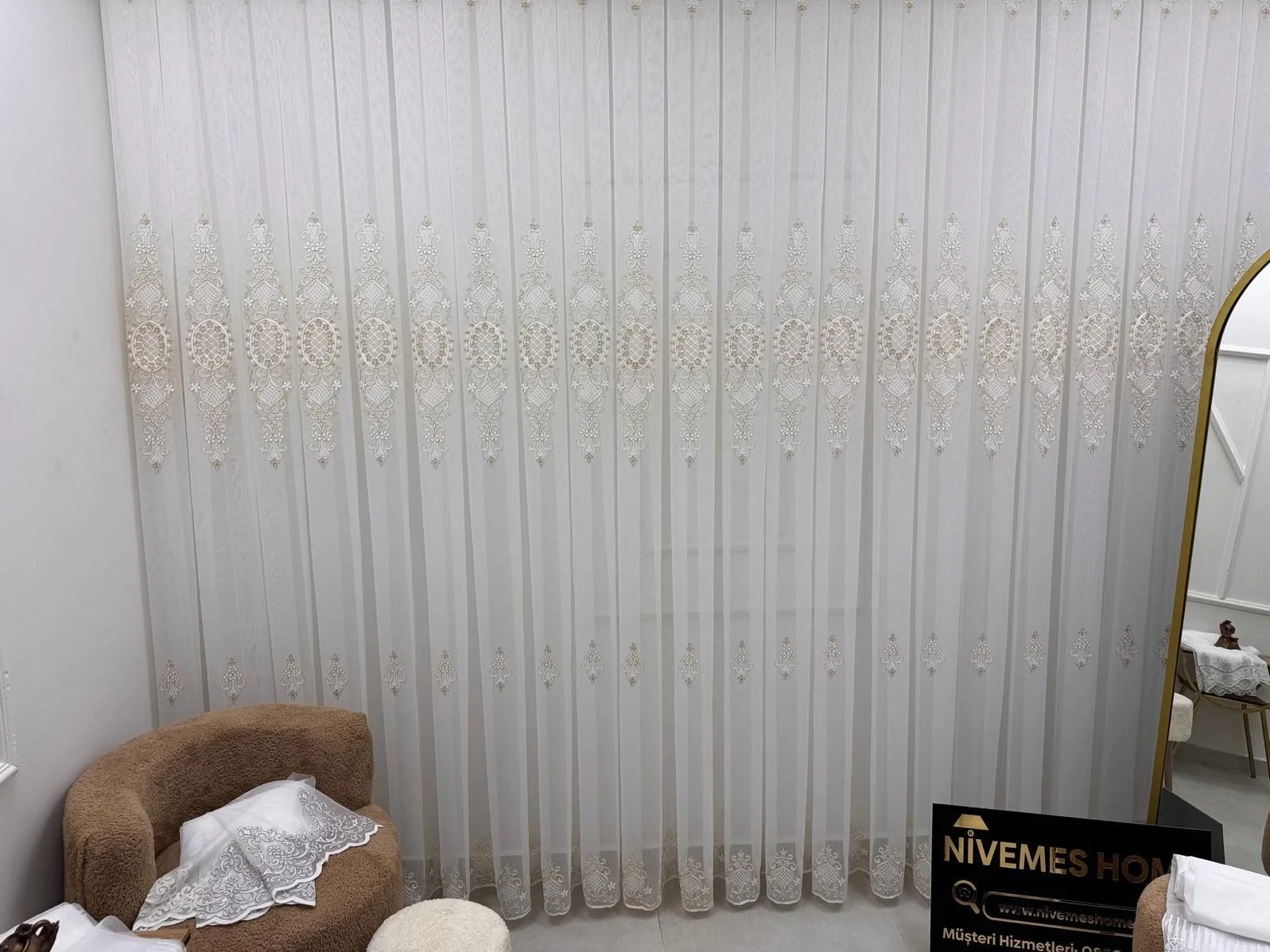 NİVEMESHOME HÜRREM GOLD DETAYLI 1/3 SIK PİLELİ TÜL PERDE APM