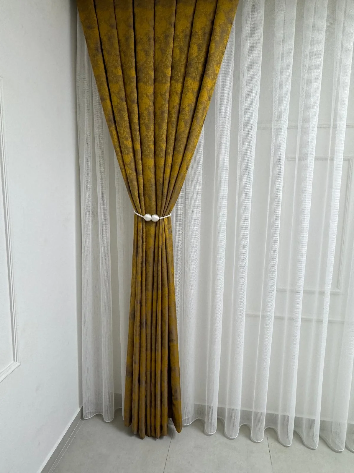 NİVEMESHOME İSTANBUL HARDAL 1/3 SIK PİLELİ FON PERDE APM