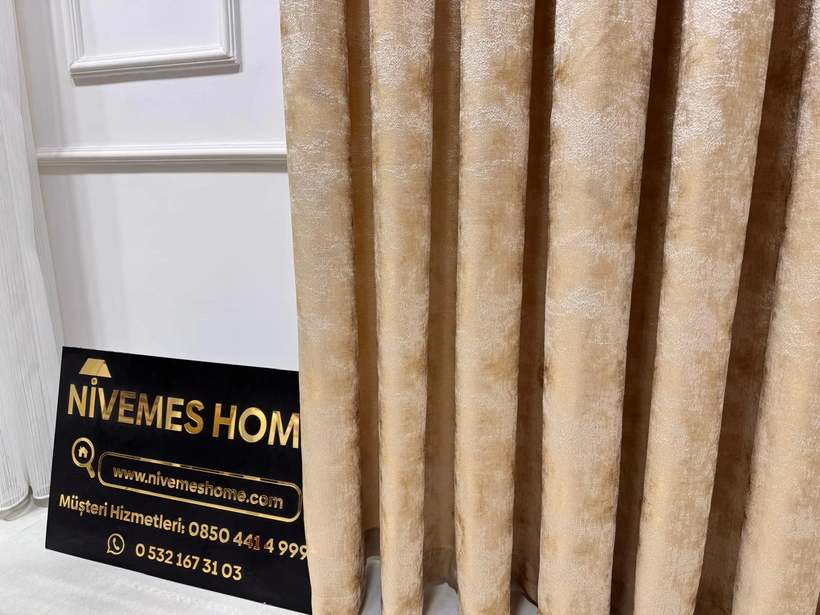 NİVEMESHOME ISTANBUL V-401 ORO 1/3 TESSUTO DENSO BLIND PERE APM