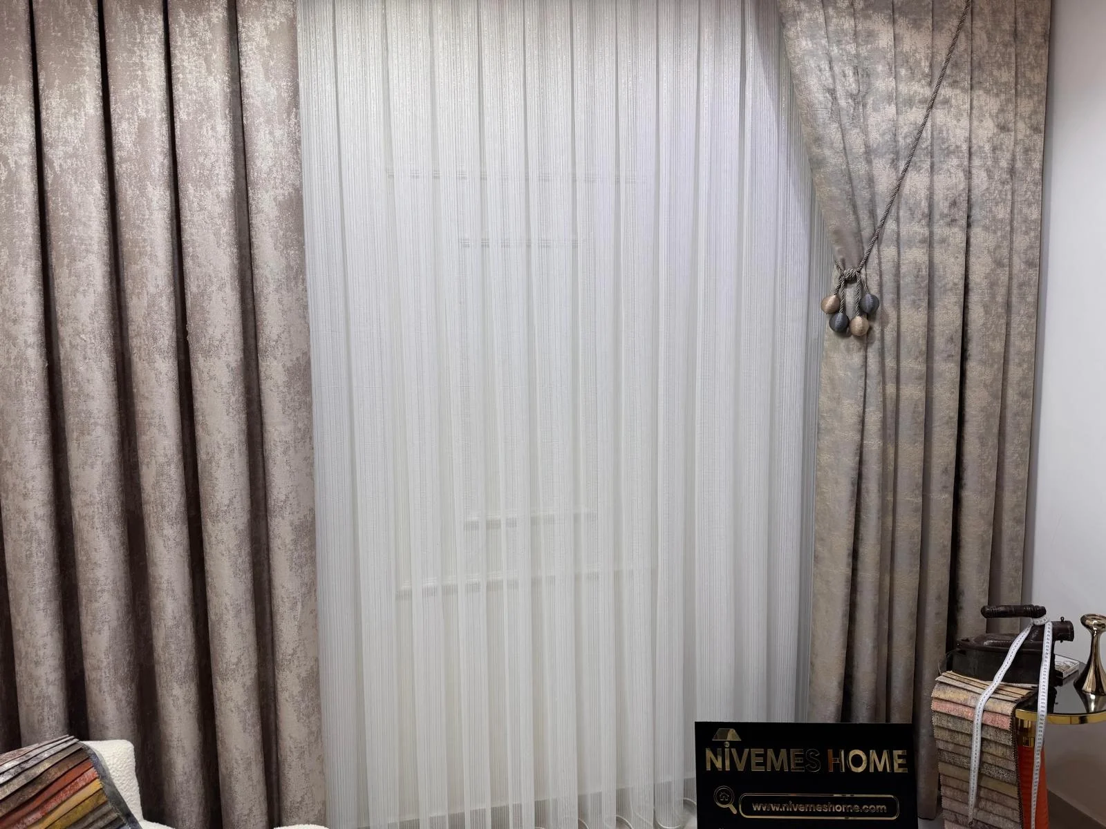 NİVEMESHOME ISTANBUL V-5304 1/3 Sık Kıvrımlı Foto Perde APM