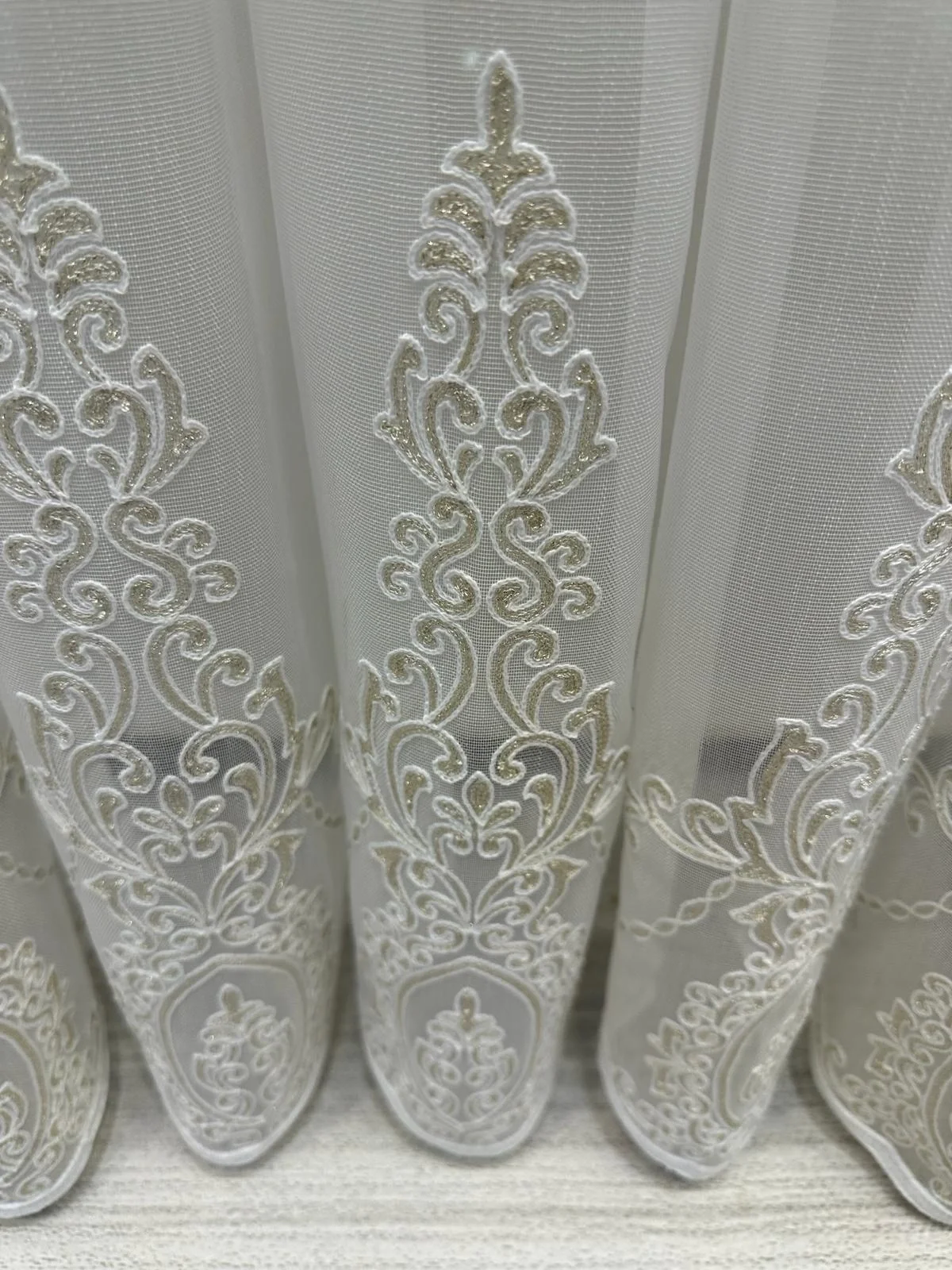 NİVEMESHOME KAREL GOLD DETAYLI 4529 1/3 SIK PİLELİ TÜL PERDE APM