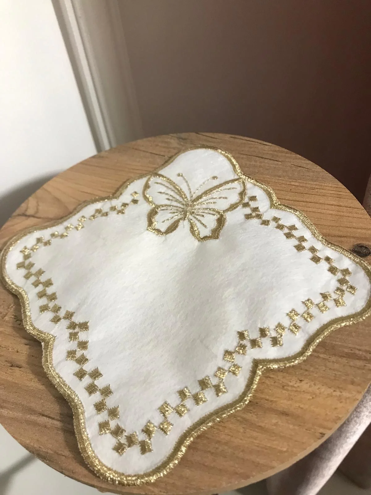 NAPOPEHOME FARFALLA ORO QUADRATO (6 PEZZI) TOVAGLIETTA COCKTAIL IN LINO, SERVIZIO LATO CAFFE