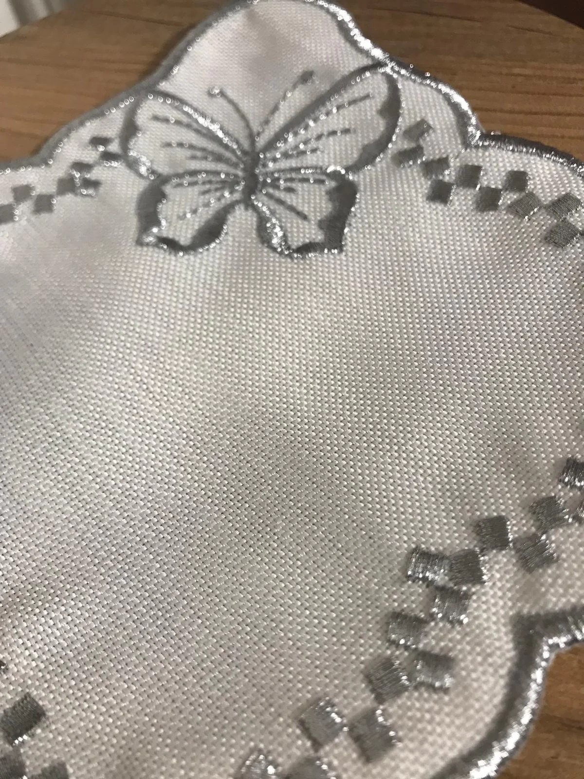TOVAGLIOLI COCKTAIL IN LINO CON FARFALLE ARGENTO (6 PEZZI) TRASPARENTE PER CAFFÈ