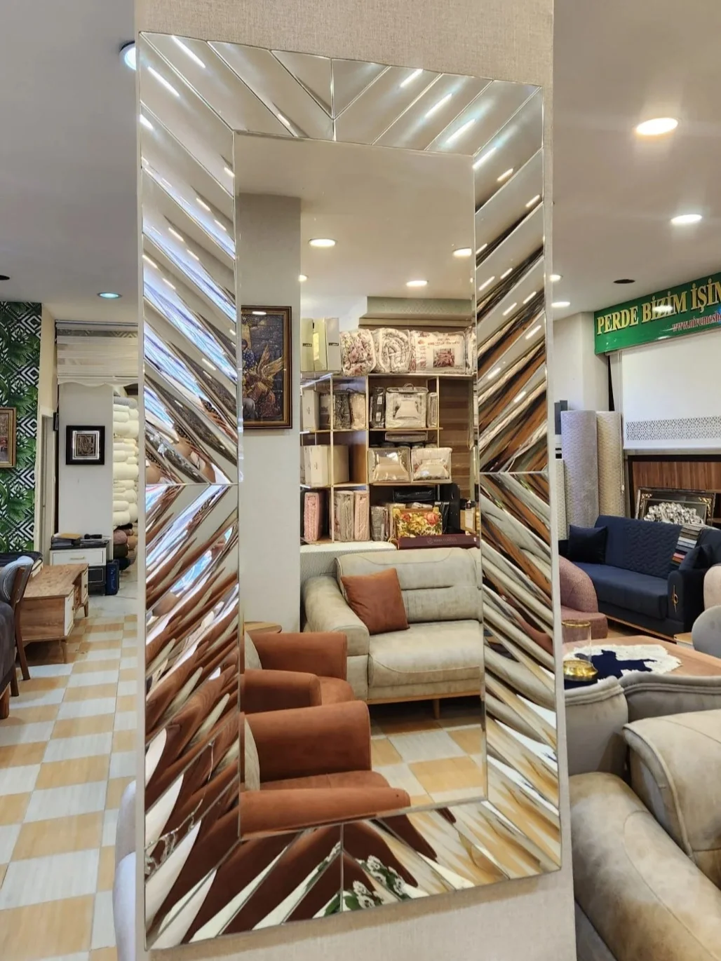 NİVEMESHOME KESİK ÇİZGİLİ 75X150 DEKORATİF BOY AYNASI