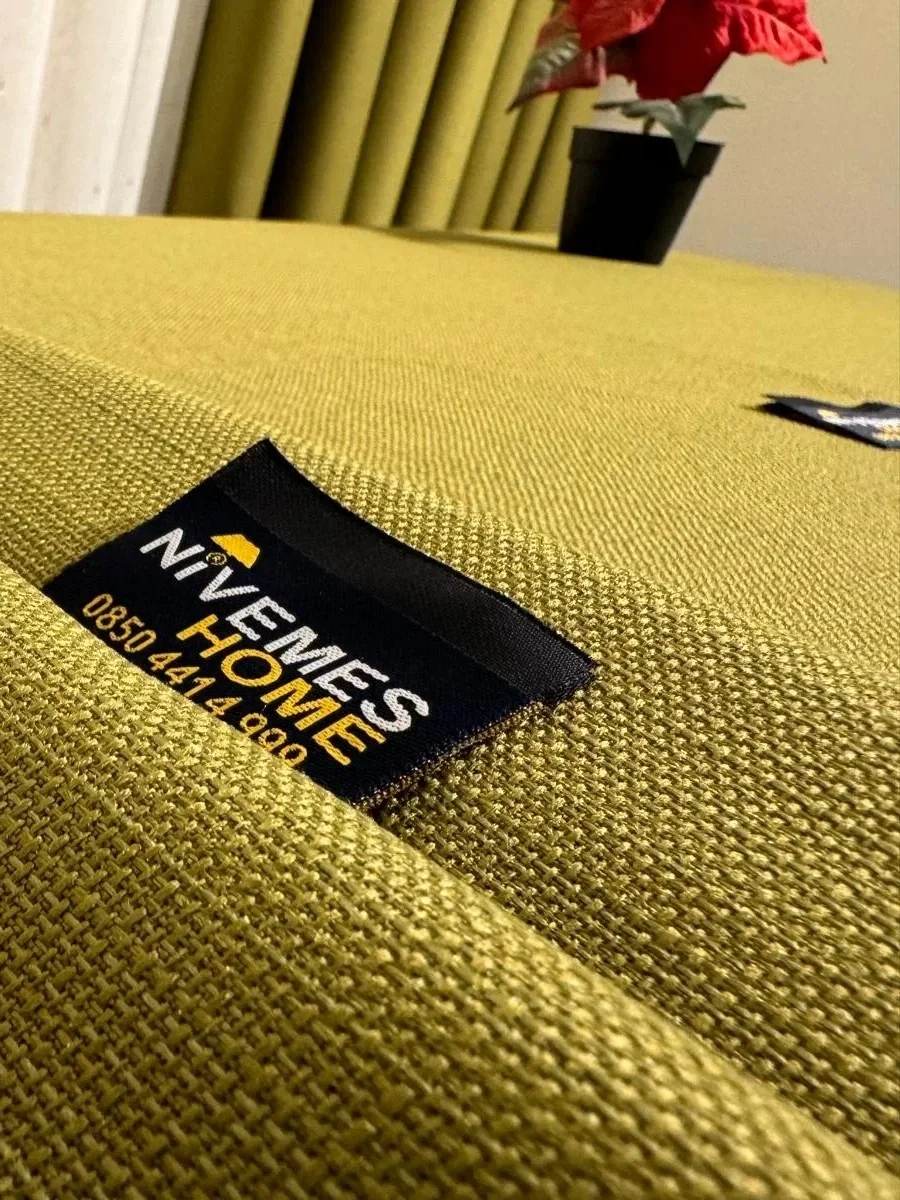 NIVEMESHOME TOVAGLIA PER TAVOLO IN LINO VERDE APM