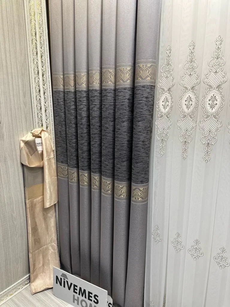 NİVEMESHOME LİKYA FT632120 V-5403 GÜMÜŞ 1/3 SIK PİLELİ FON PERDE APM