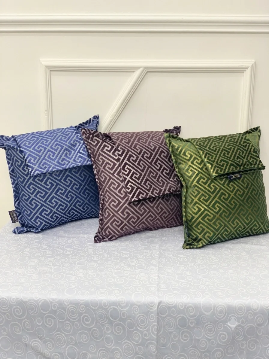 NIVEMESHOME MONET ZIGZAG FIBER FILLED PILLOW BLUE 45 X 45