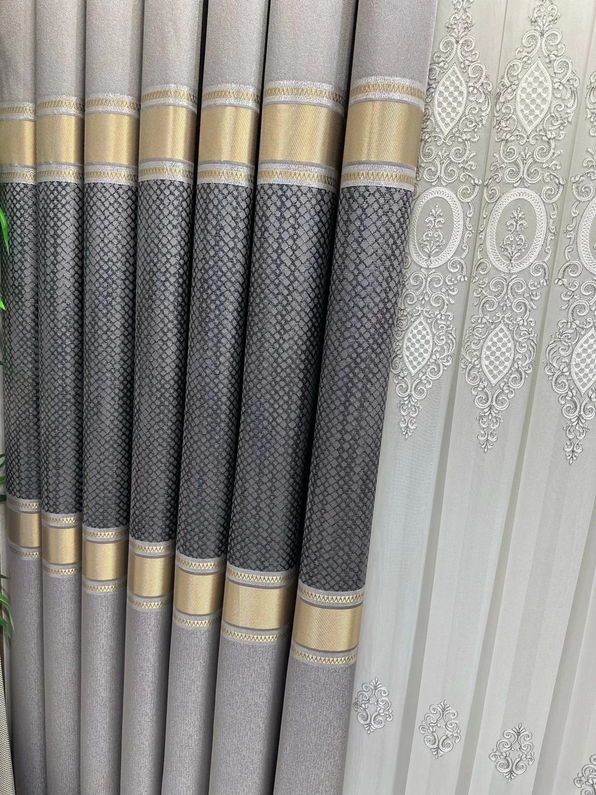 NİVEMESHOME MOZAİK FT614163 V-5403 СЕРЕБРО 1/3 ПЛОТНАЯ СТЕПЛИВАИ́НАЯ ФОНОВАЯ ШТОРА APM