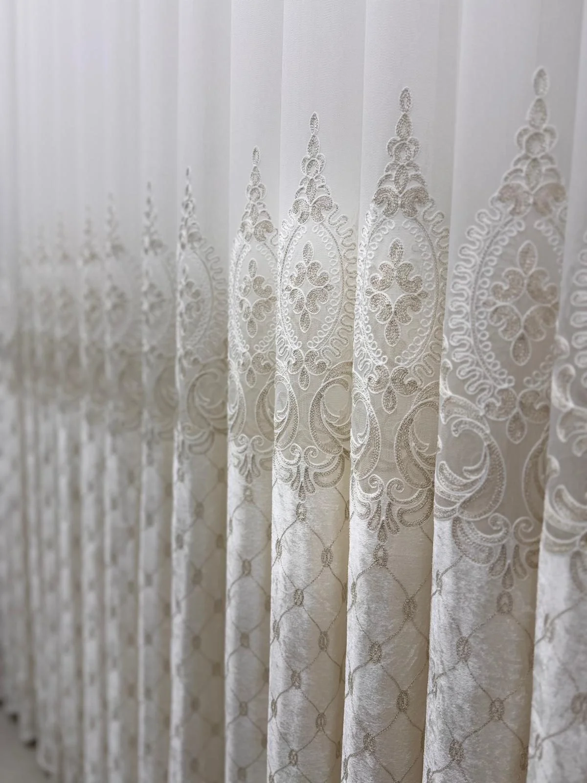 NİVEMESHOME NOVA GOLD DETAIL 1/2,5 LAMBALI TÜL PERDE APM