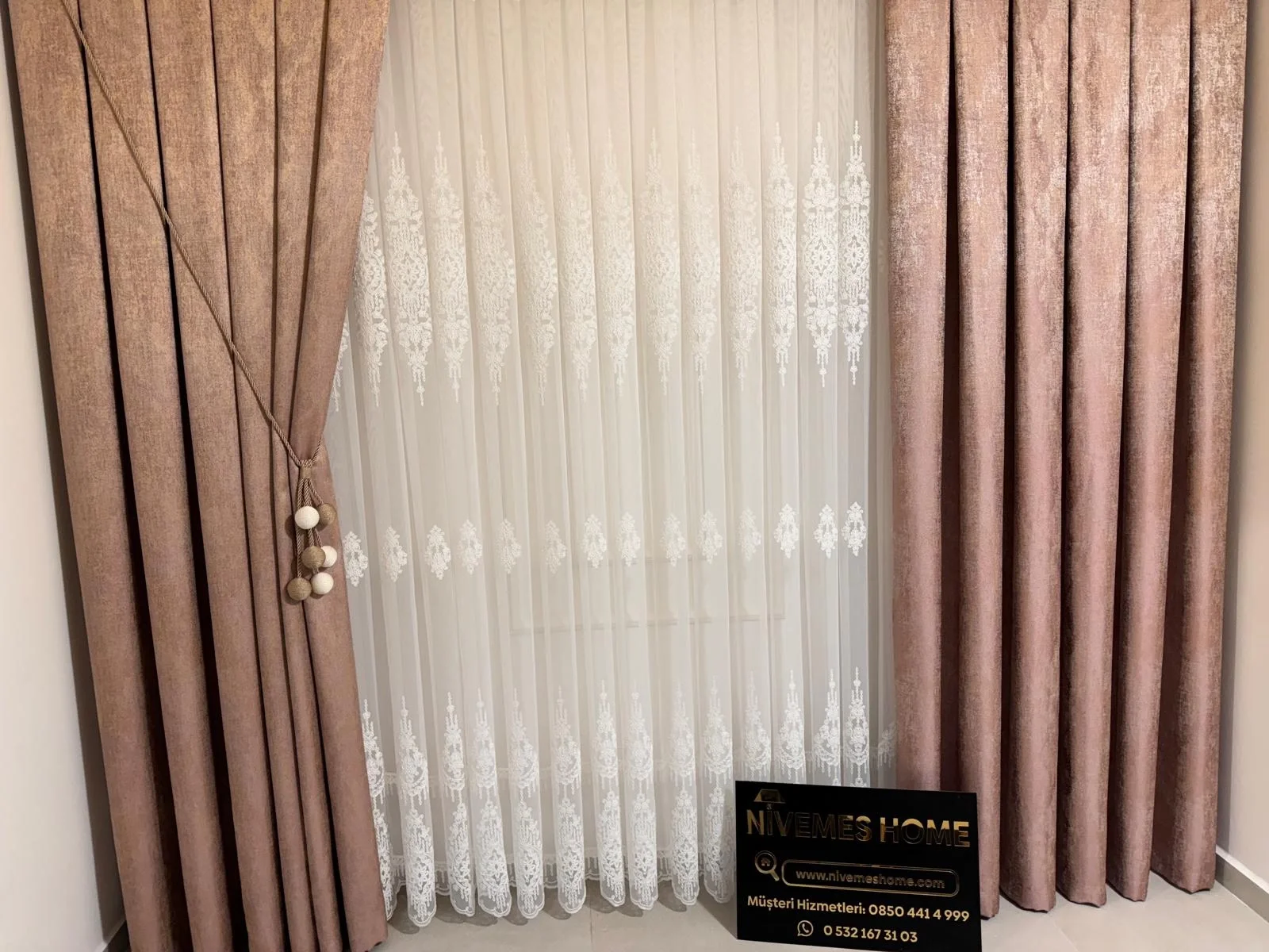 NİVEMESHOME PERA V-1001 YAVRUAĞZI 1/3 SIK PİLELİ FON PERDE APM