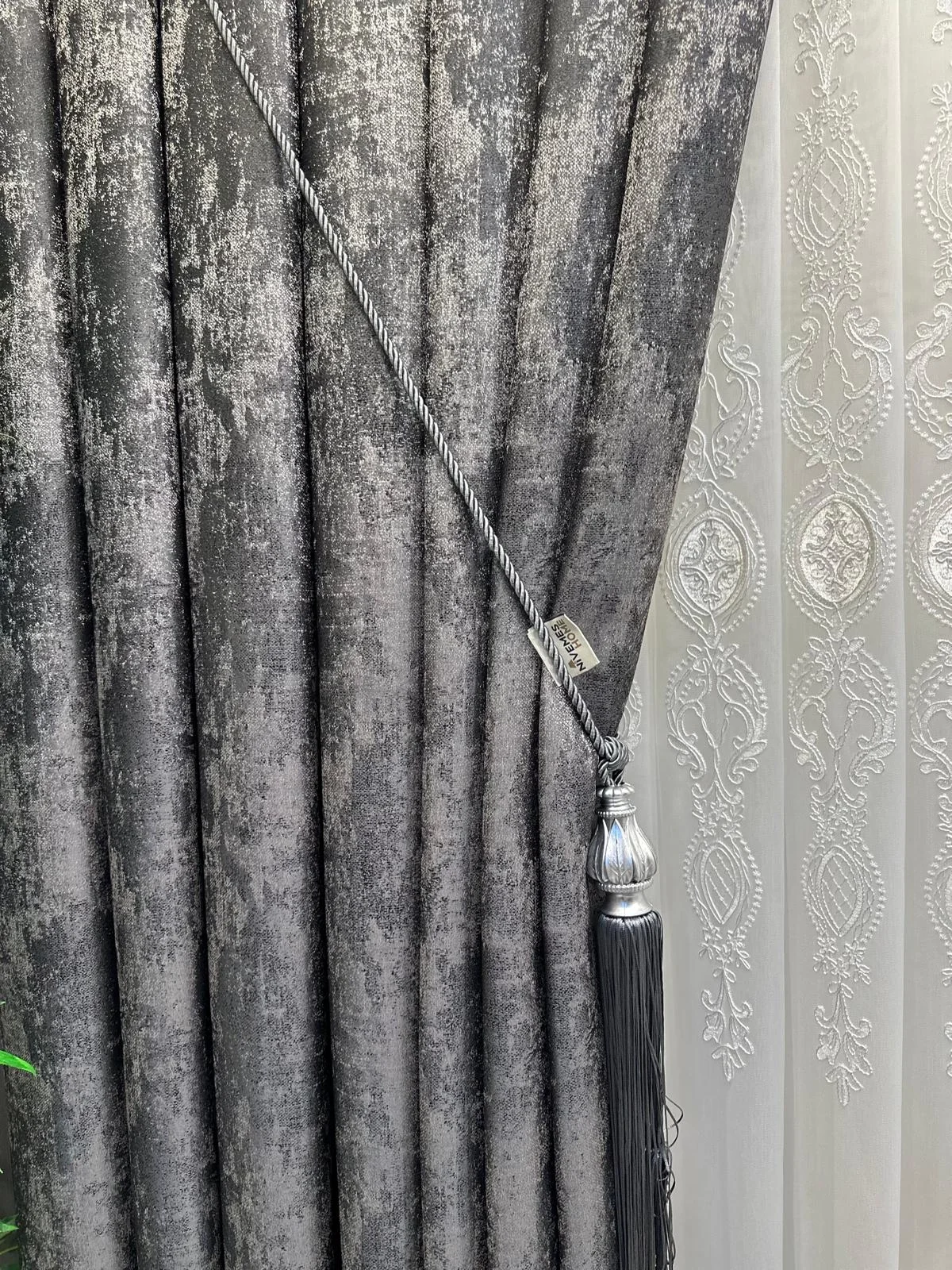 NIVEMESHOME PERA V-2501 1/3 DENSE PILED CURTAIN BLIND APM