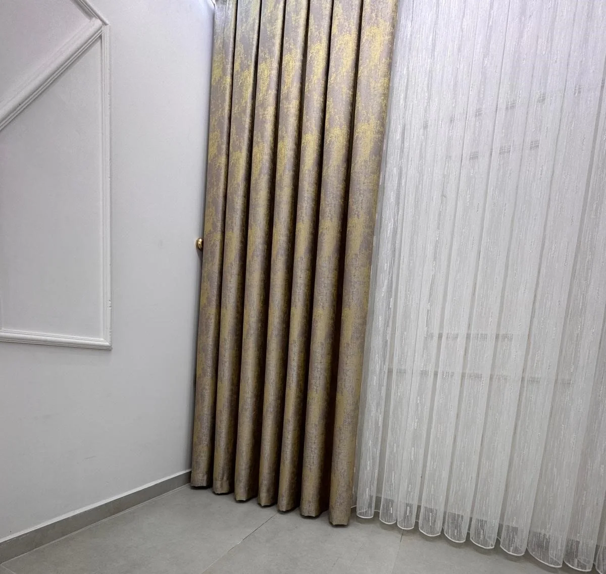 NİVEMESHOME PERA V-5206 1/3 SIK PİLELİ FON PERDE APM