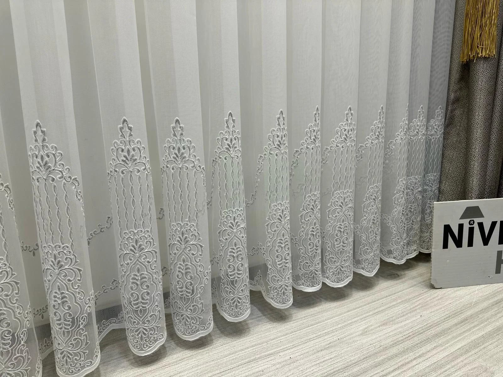 NİVEMESHOME SPARKLING SILVER DETAILED 1/3 THICK PLEATED TULLE CURTAIN APM