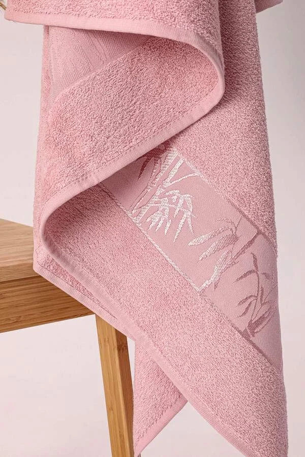TOALLA DE BAÑO DE BAMBÚ POLVORIENTO DE NIVEMESHOME