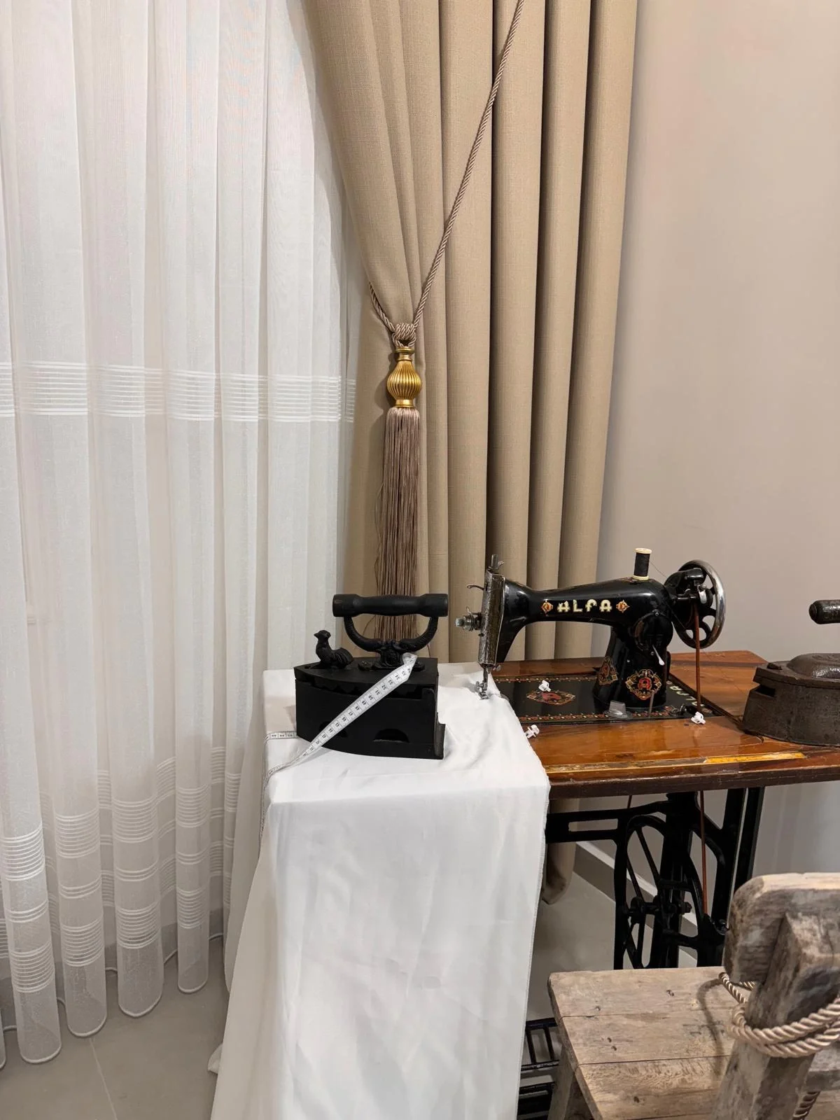 NIVEMESHOME ROMA LINO 1/3 TROPPI PIEGHE BEIGE TELA FONESTRA APM