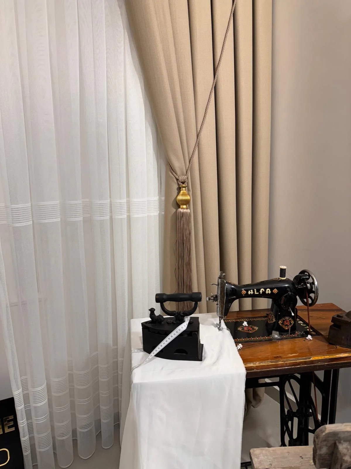 NIVEMESHOME ROMA LINO 1/3 TROPPI PIEGHE BEIGE TELA FONESTRA APM