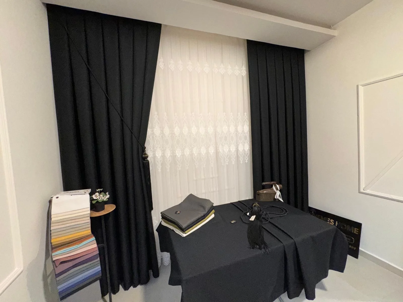 NİVEMESHOME ROMA LINO 1/3 TENDA NERA IN PILELISATURATA APM
