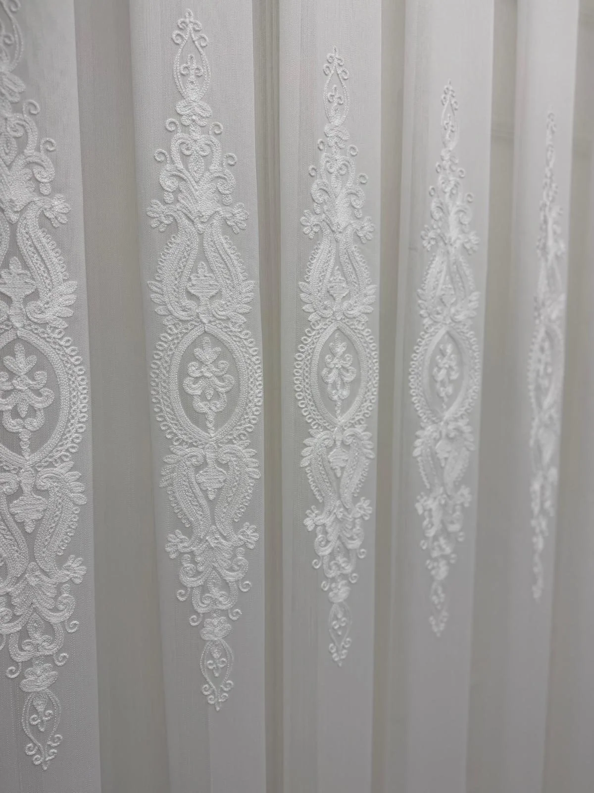 NİVEMESHOME САПФИР VELVET GOLD 1/3 TÜL PERDE