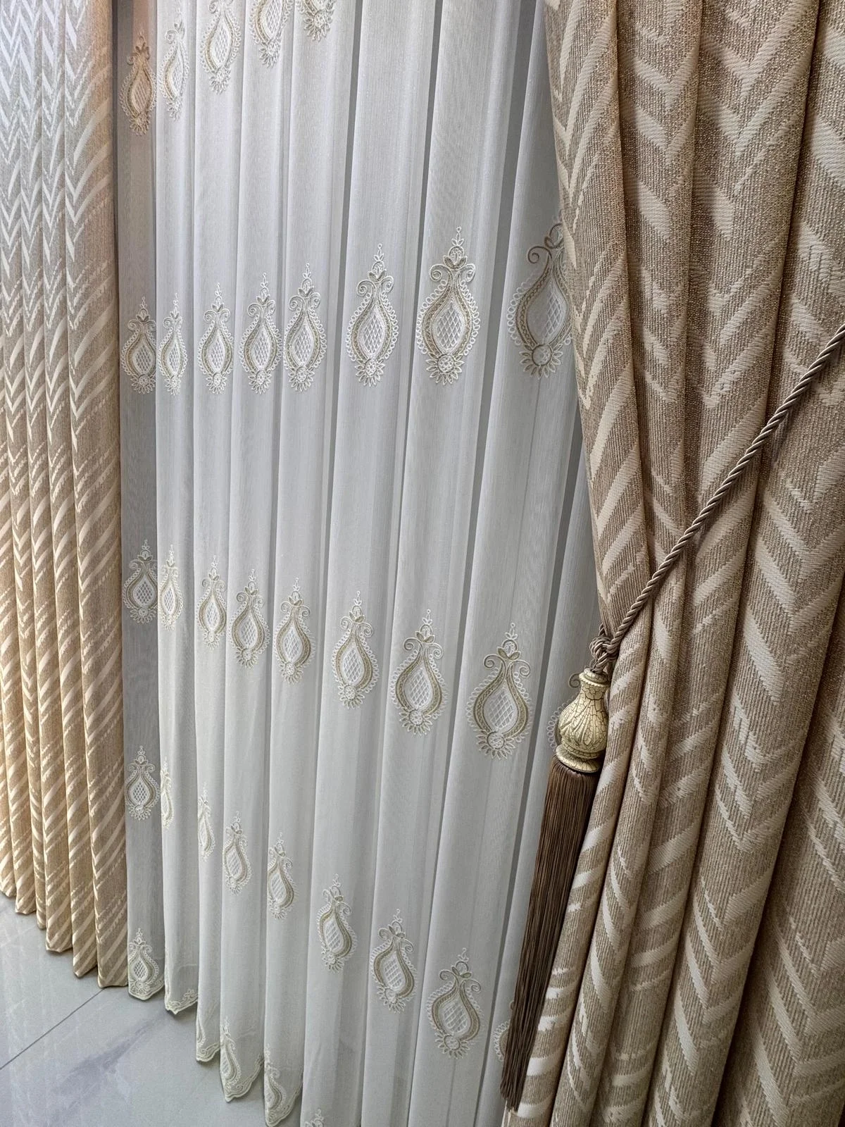 NİVEMESHOME SARDES 703 GOLD 1/2,5 PİLELİ TÜL PERDE