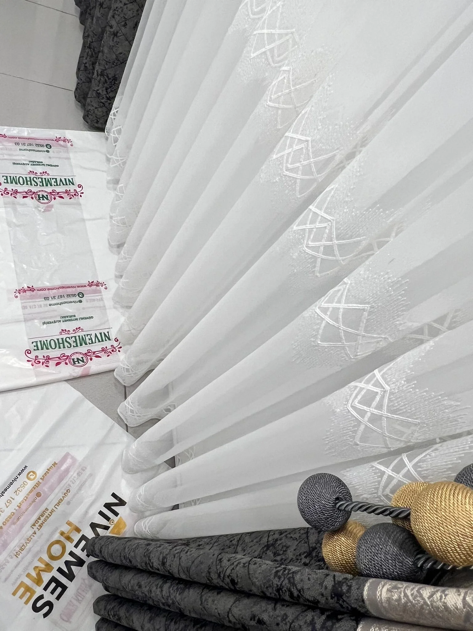 NİVEMESHOME TİTANUM NAKIŞLI KREM H5444 TM 1/3 SIK PİLE TÜL PERDE APM