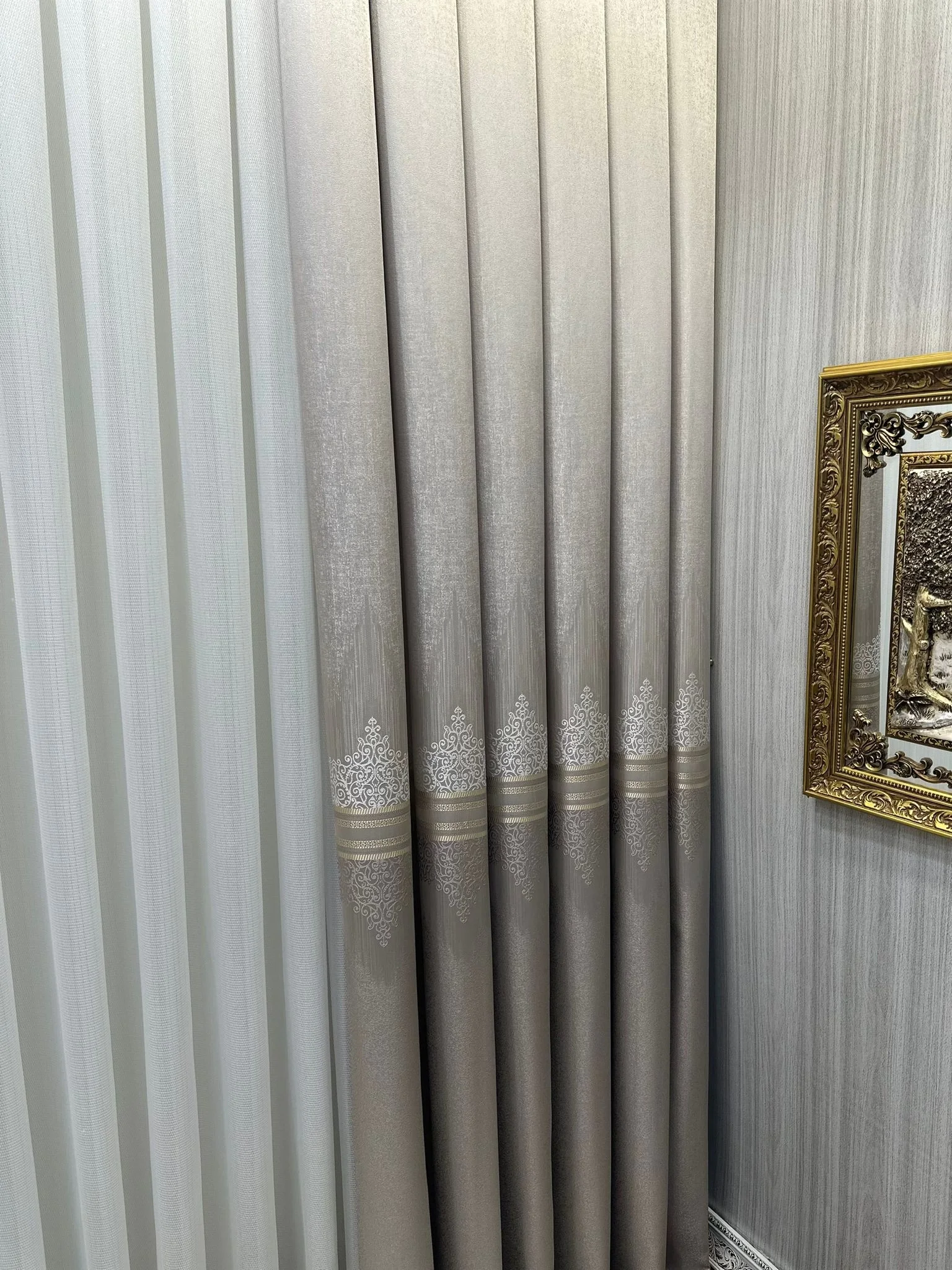 NİVEMESHOME TITUS FJ632145 V-5228 VIZON 1/3 SIK PİLELI FON PERDE APM