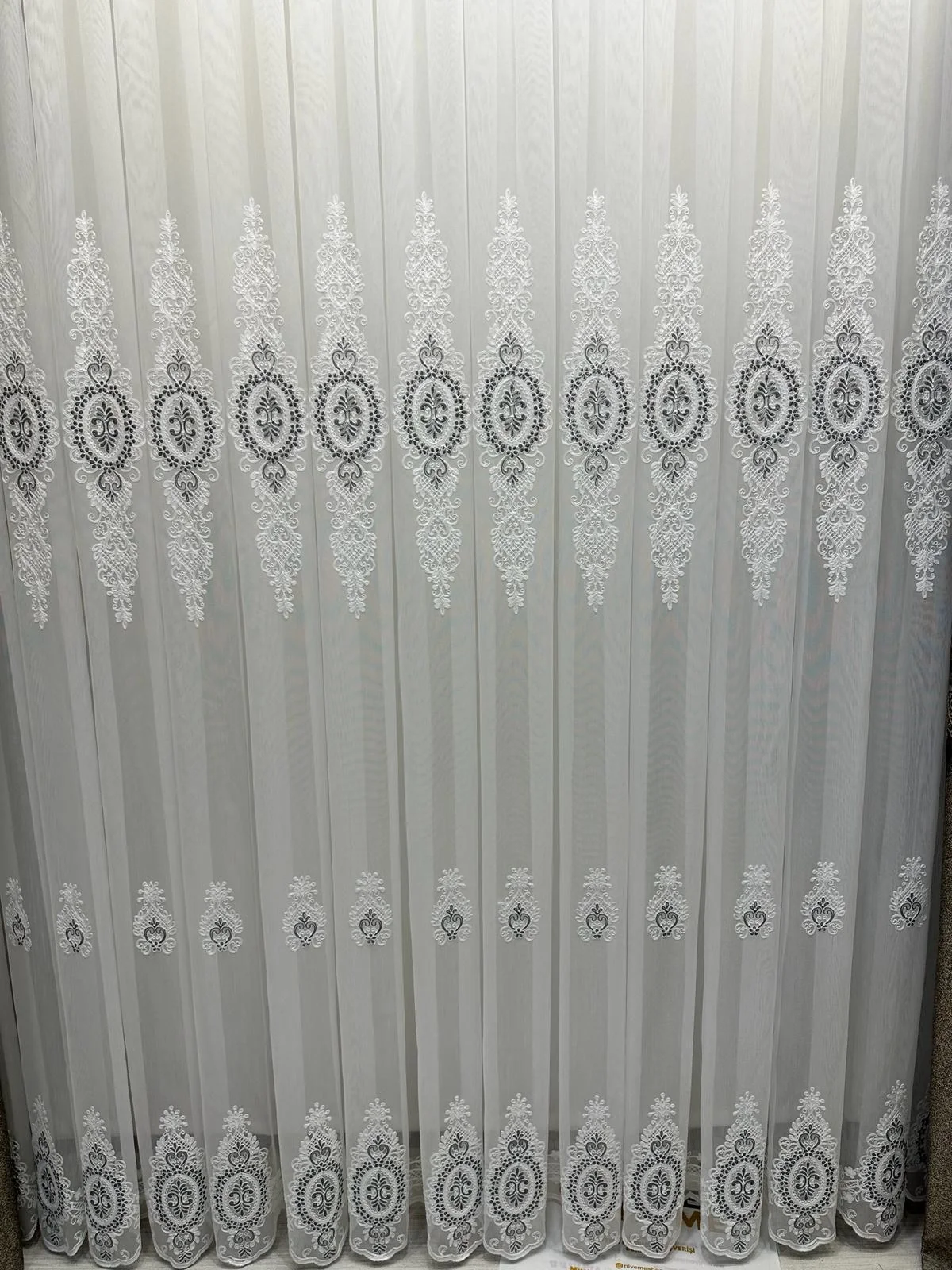 NİVEMESHOME YAREN 1/3 SIK PİLELİ TÜL PERDE APM
