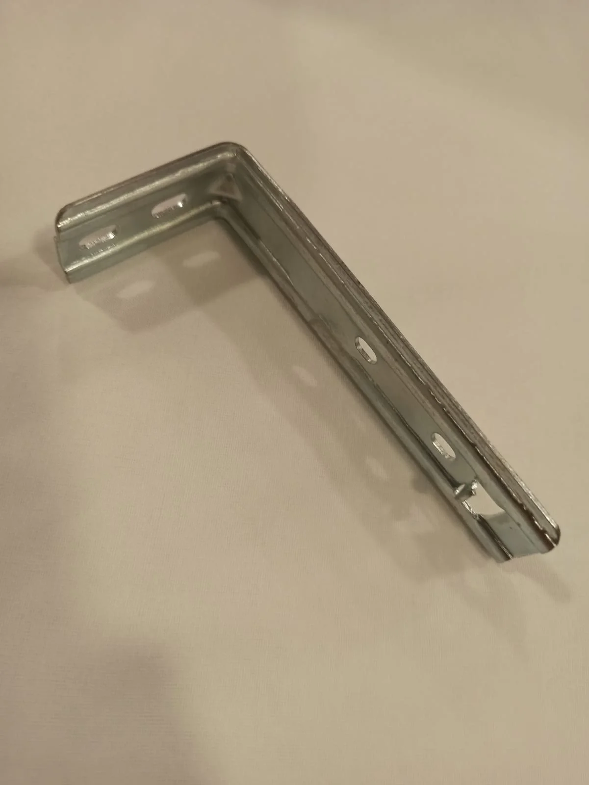 NİVEMESHOME ZEBRA-STOR CURTAIN WALL MOUNTING BRACKET L FOOT 12 CM (SINGLE)