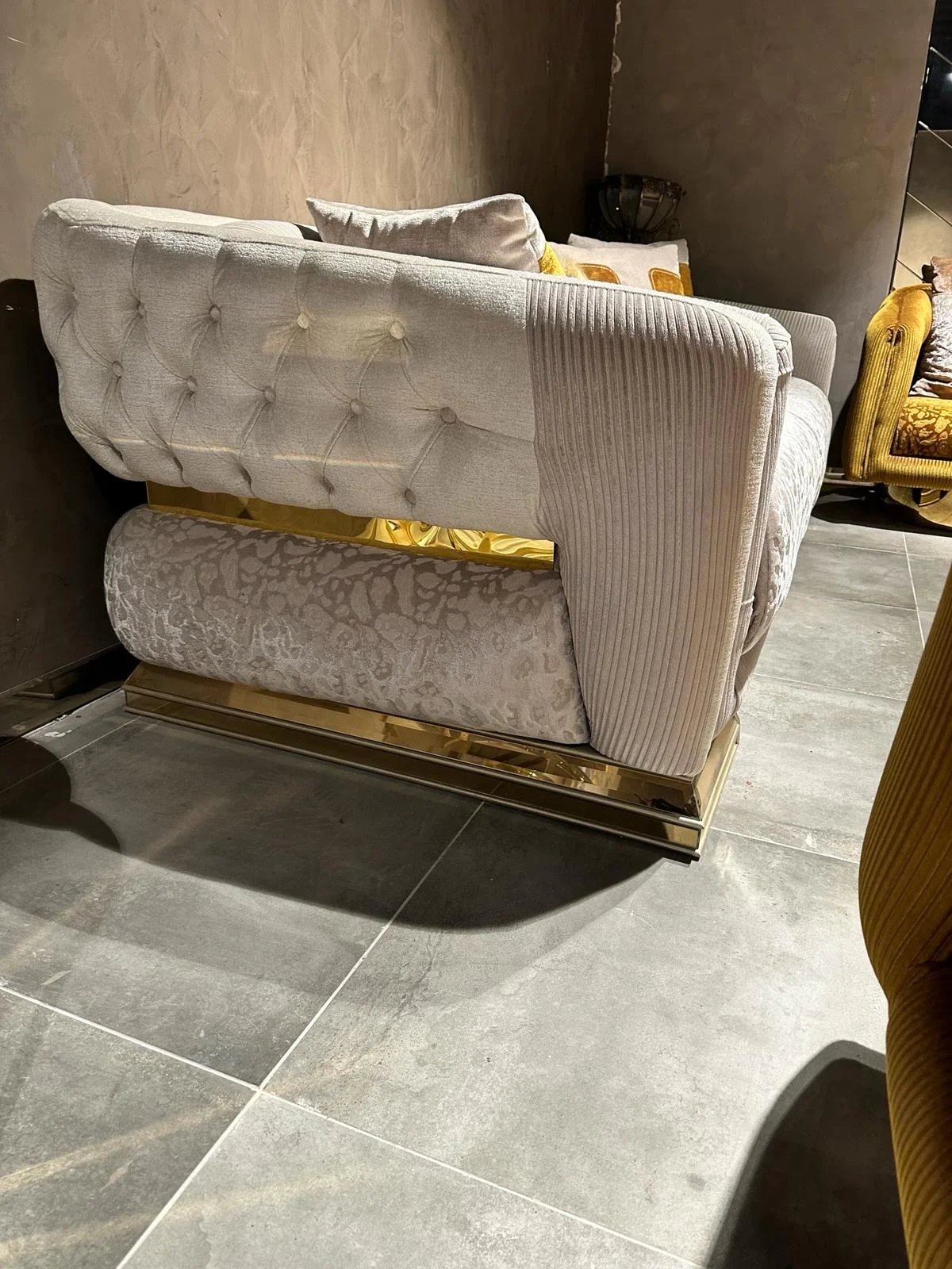 NIVEMESHOME ZEN SOFA SET