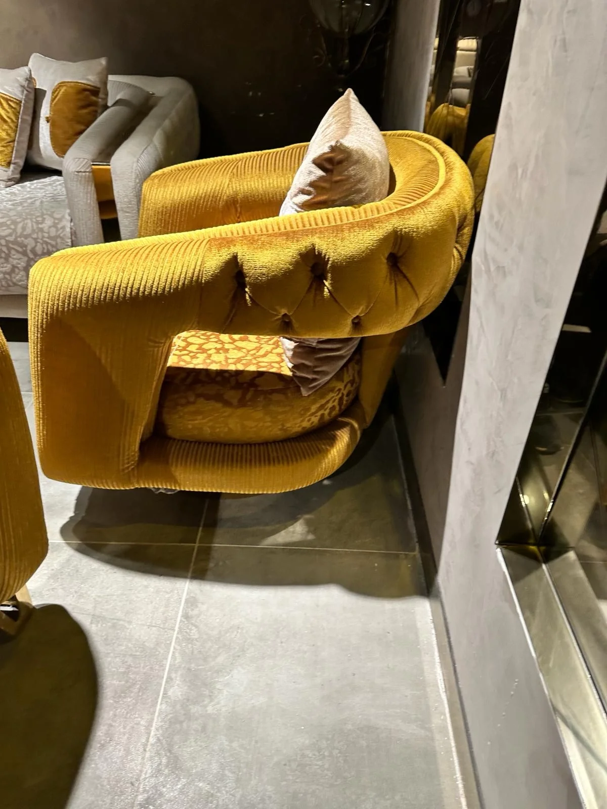 NIVEMESHOME ZEN SOFA SET
