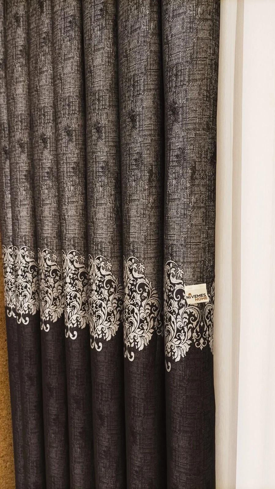 SERVI ANTHRACITE 1/3 PILE BACKGROUND CURTAIN APM