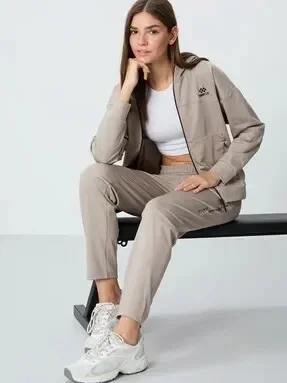 تومي لايف T10BY-95306_01 سترة نسائية / بنطال رياضي ضيق بلون بيج غامق
