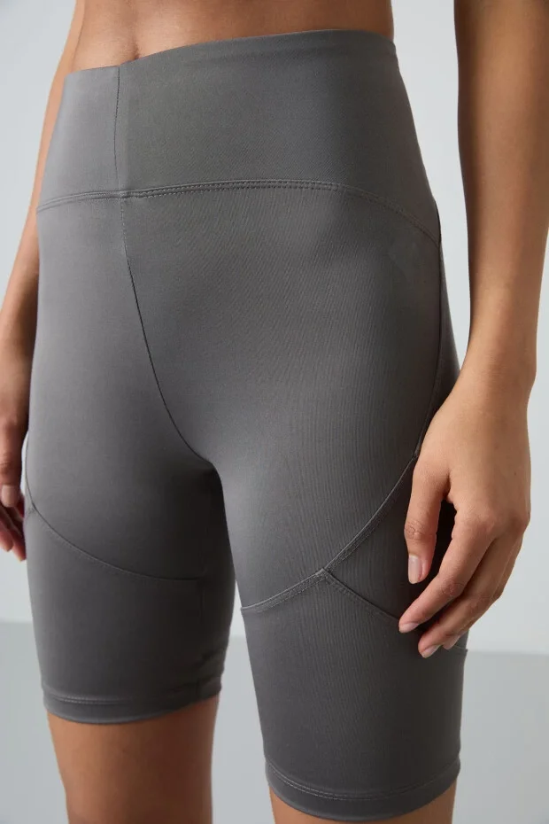 TOMMY LIFE T15BY-91013 WOMENS CYCLIST TIGHTS DARK GRAY