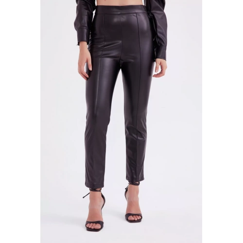 Kadın Siyah Deri Pantolon