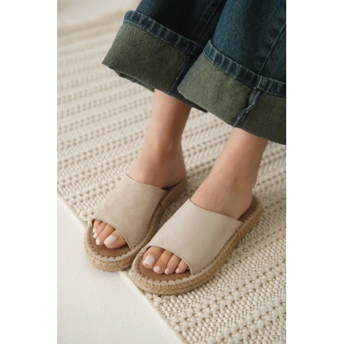 Grey Süet Bej Kadın Terlik