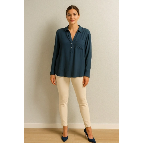 Kadın Lacivert Cepli Gömlek