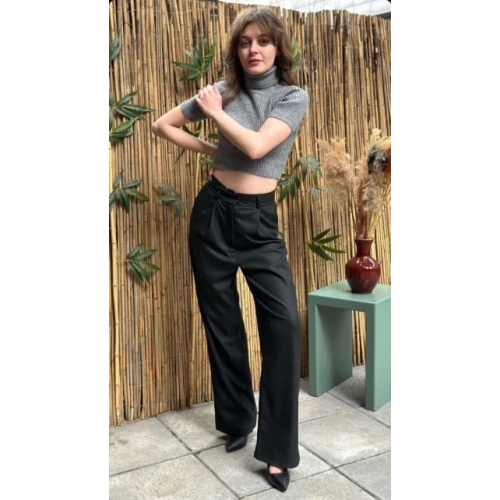 Kadın Bol Paça Çizgili Kumaş Pantolon Siyah