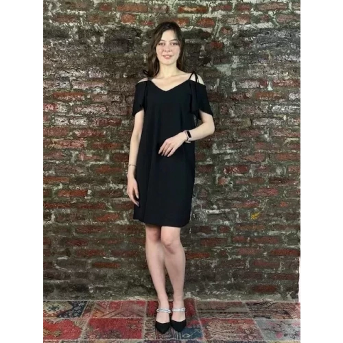 Kadın Siyah İp Detaylı Elbise