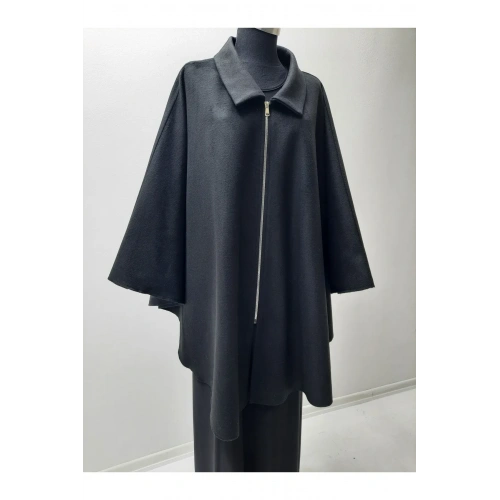 Kadın Siyah Kışlık Panço