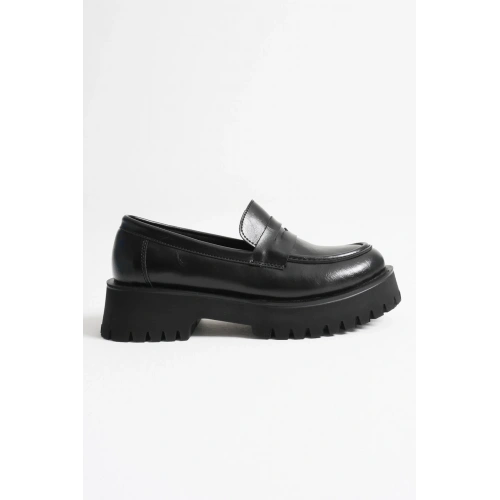 Noir Kadın Günlük Siyah Loafer Ayakkabı