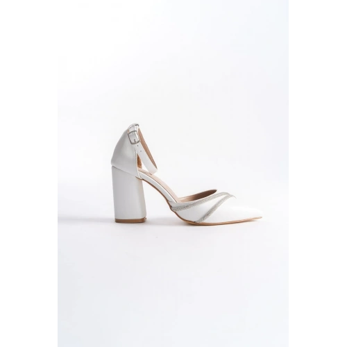 Pery Kadın Beyaz Topuklu Ayakkabı