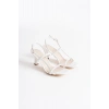 Kadın Beyaz Topuklu Sandalet TR12MY06B