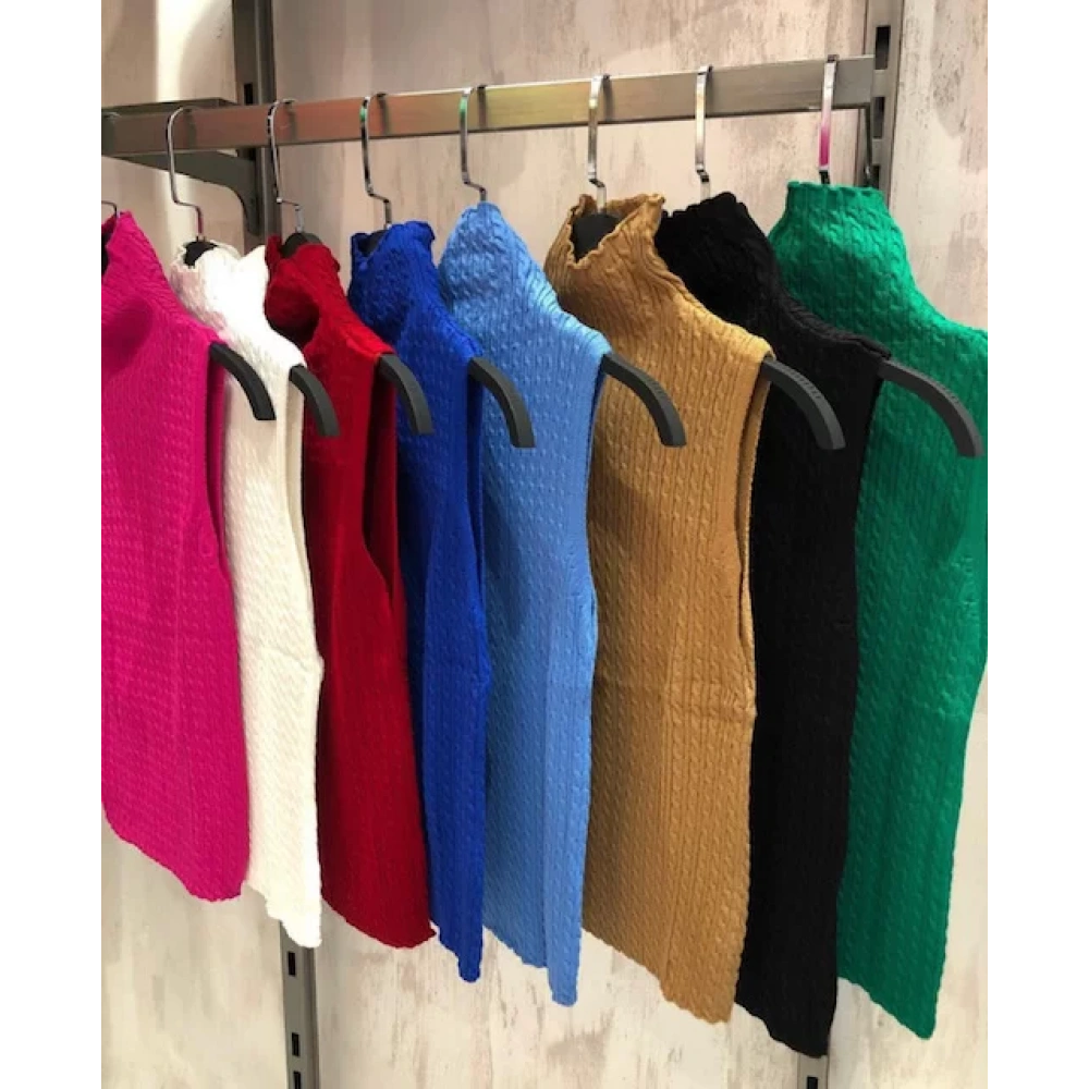 Kadın Beyaz Sıfır Kol Triko Kazak