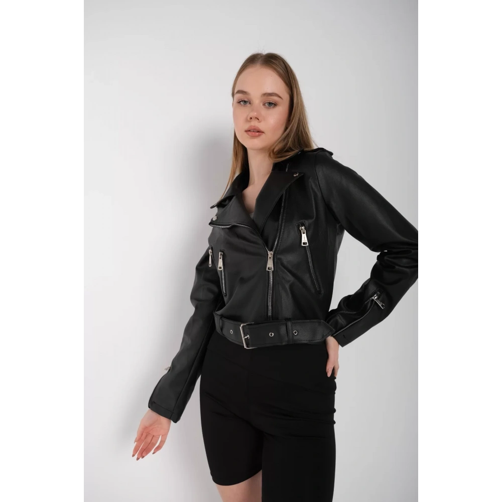Kadın Siyah Deri Ceket