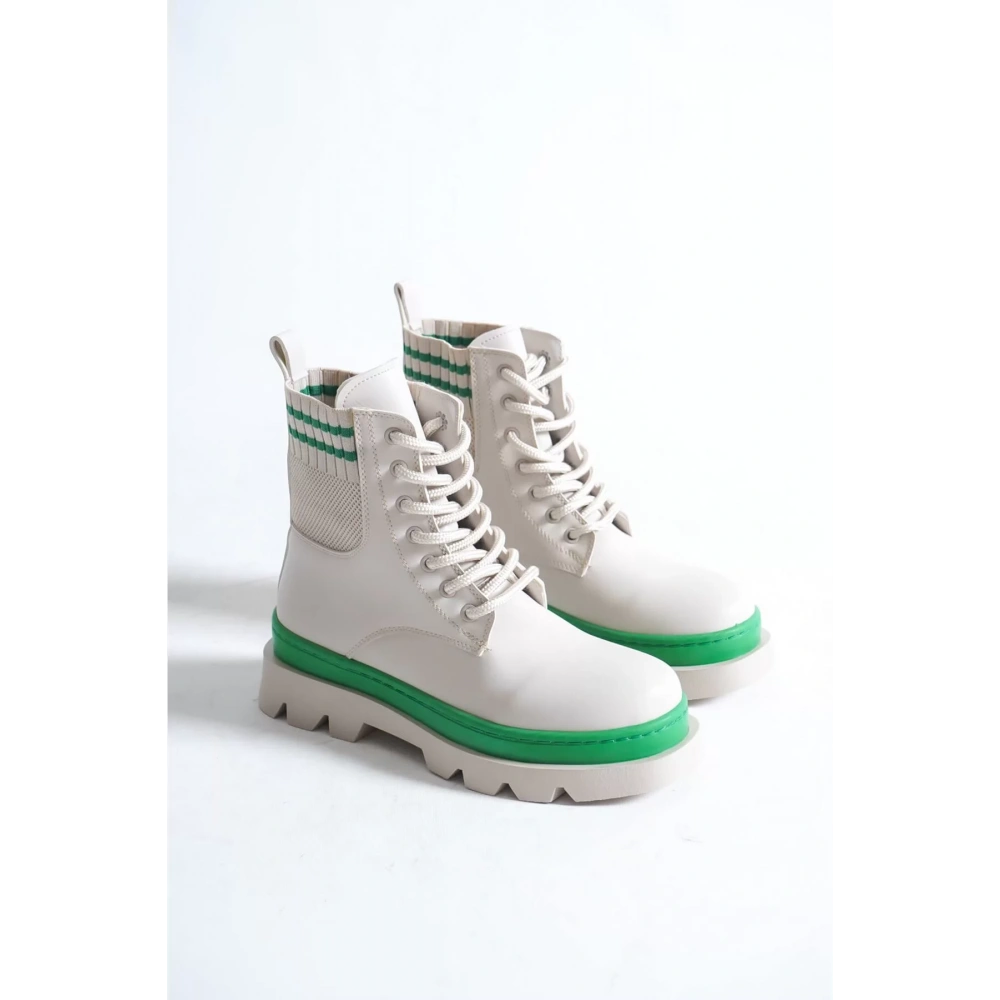 Kadın Yeşil Detaylı Bağcıklı Bot